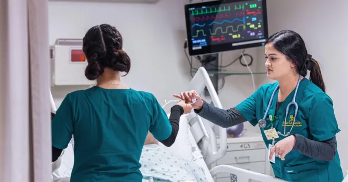 Baylor ABSN students